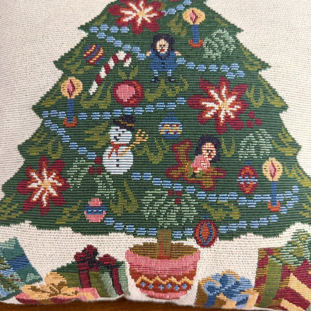 Vintage Christmas Tree Tapestry Pillow Gifts Holiday Decor 12x12